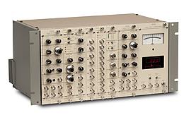 Stanford SR200 Boxcar Averagers and Gated Integrators
